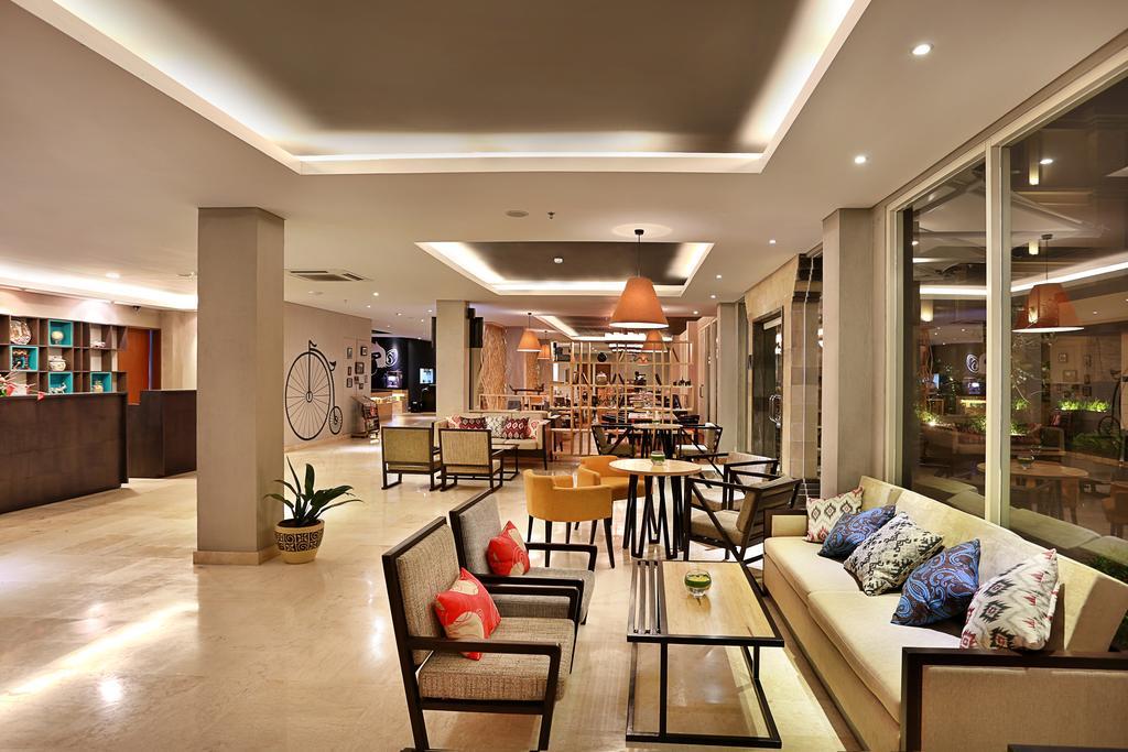 Azana Boutique Hotel Denpasar Exterior photo