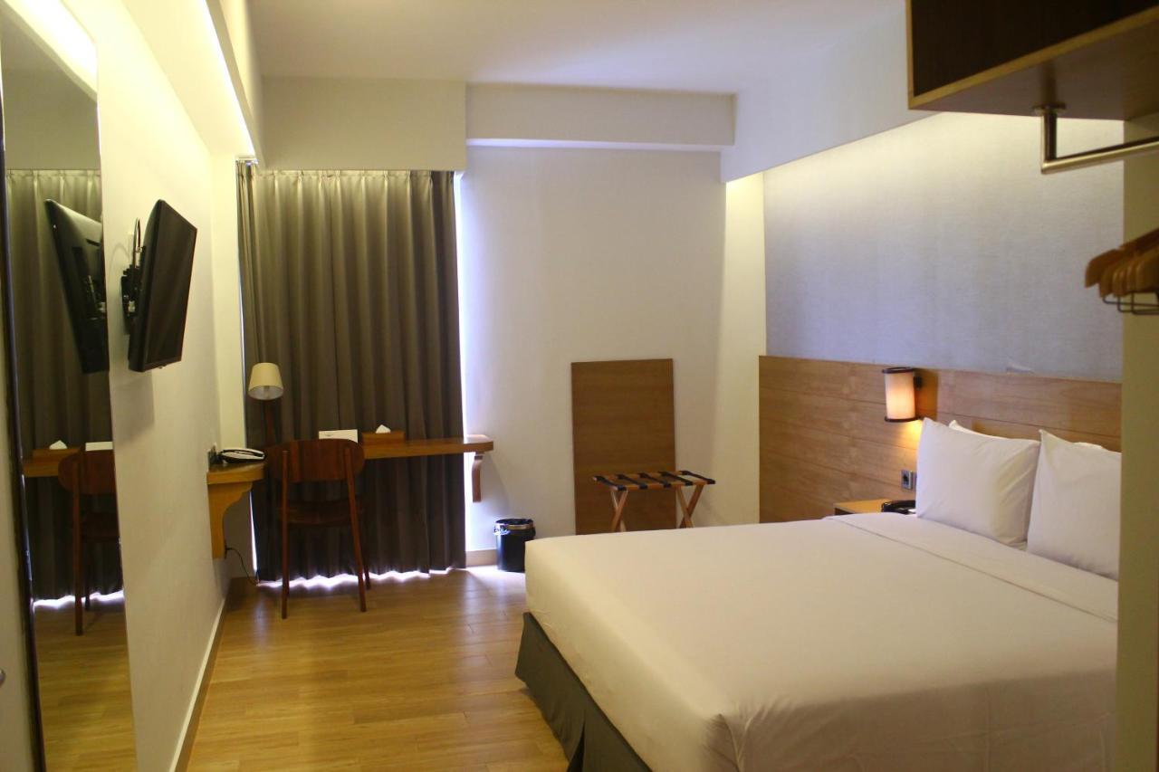 Azana Boutique Hotel Denpasar Exterior photo