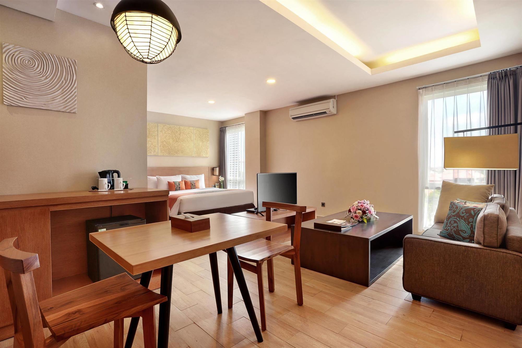 Azana Boutique Hotel Denpasar Exterior photo