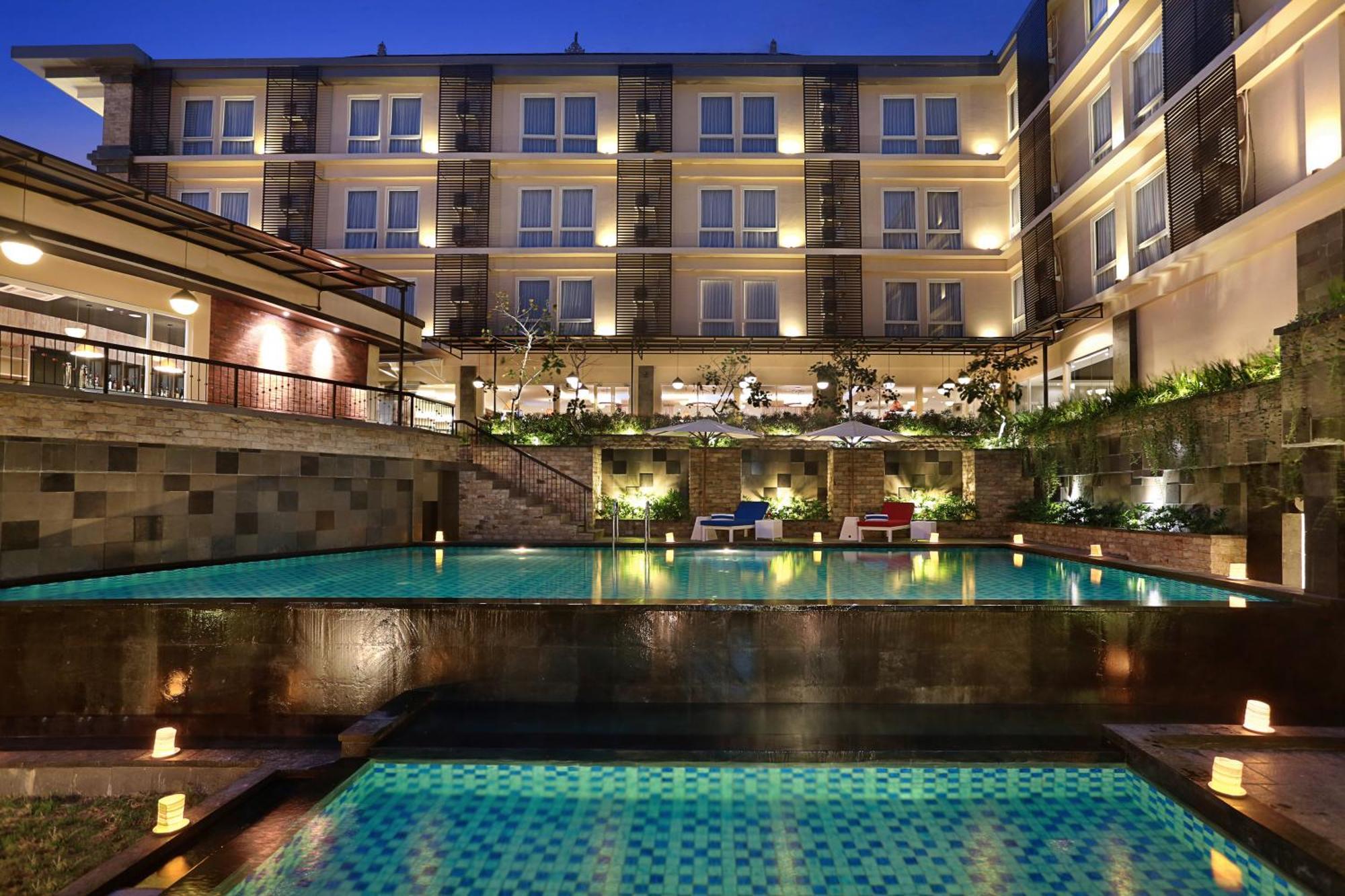 Azana Boutique Hotel Denpasar Exterior photo