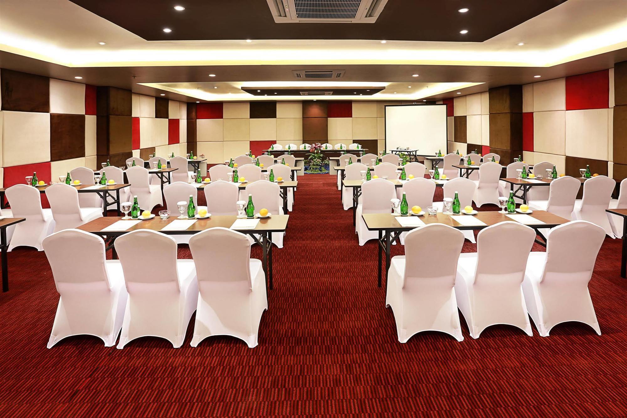 Azana Boutique Hotel Denpasar Exterior photo